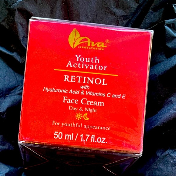 Retinol Face Cream Youth Activator 1.7 Fl Oz Day Night - Picture 1 of 4